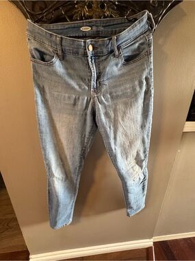 Old Navy Super Skinny Mid Rise Light Blue Jeans